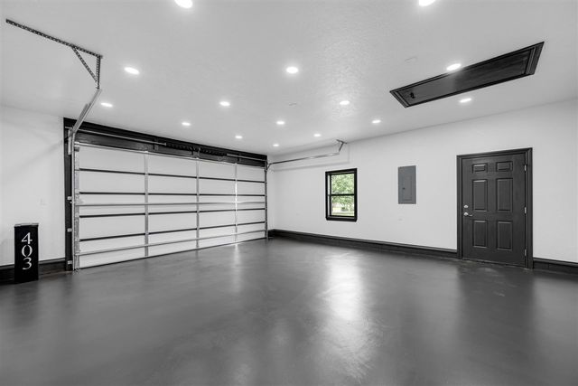 403 E Shields Ave, Fletcher, OK 73541