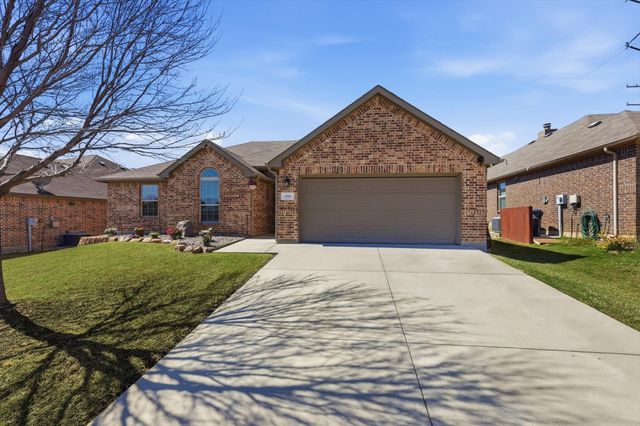 3709 Meadowtrail Lane, Denton, TX 76207