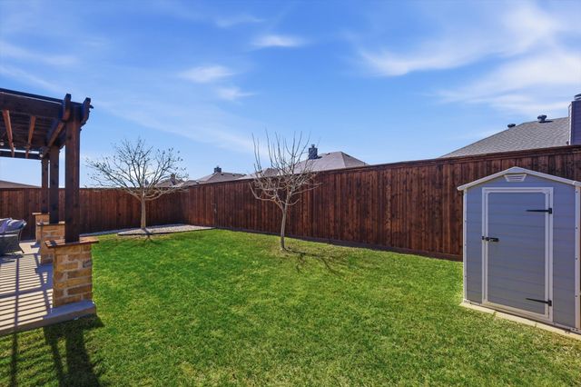 3709 Meadowtrail Lane, Denton, TX 76207