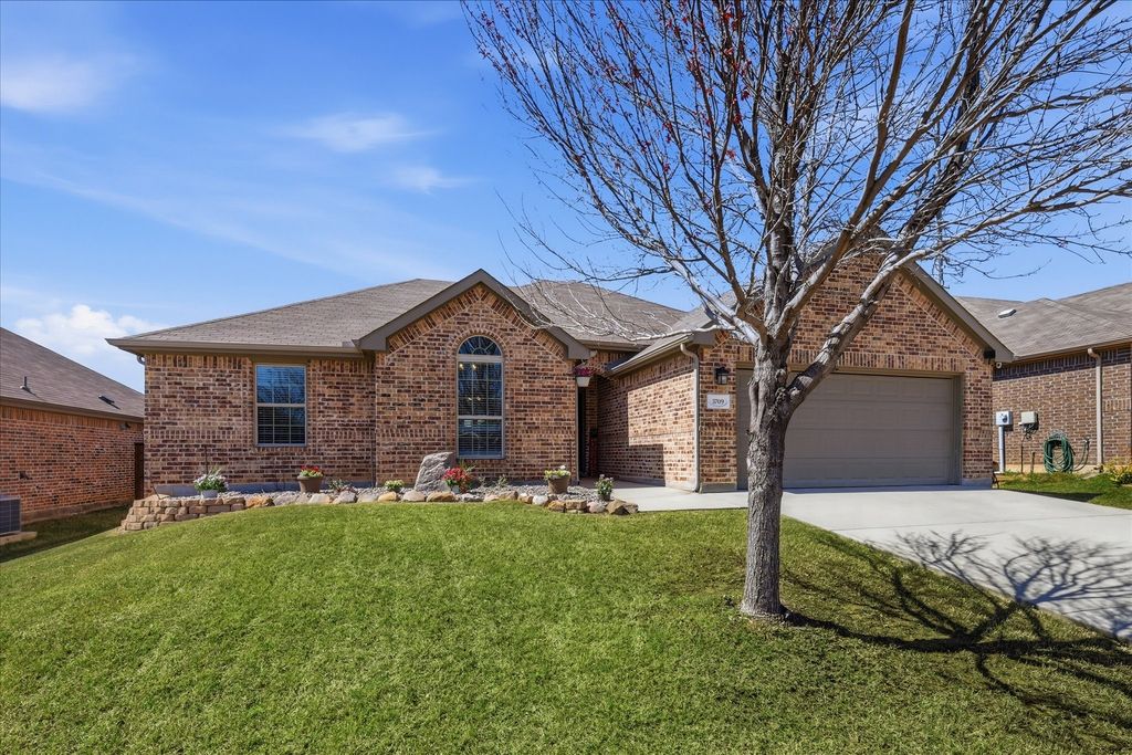 3709 Meadowtrail Lane, Denton, TX 76207