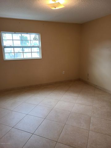 131 Bristol Court, Melbourne, FL 32935