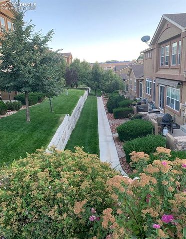 5823 New Crossings Point, Colorado Springs, CO 80918