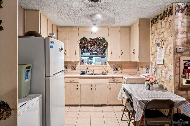 214 Ferguson Avenue, Pharr, TX 78577