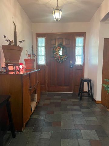 380 Daniels cr, Banner, KY 41603