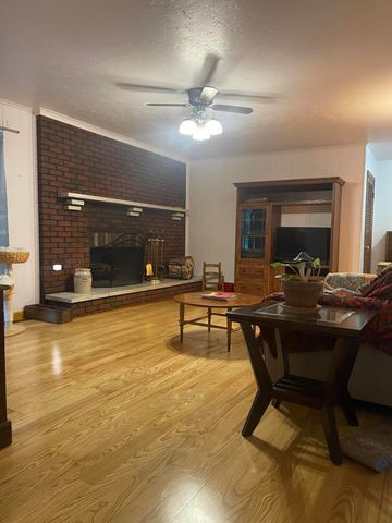 380 Daniels cr, Banner, KY 41603