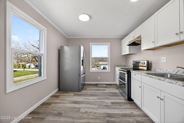 11010 National Turnpike, Fairdale, KY 40118