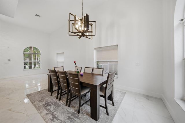 4752 NW 120th Way, Coral Springs, FL 33076