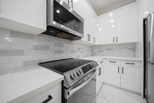 4752 NW 120th Way, Coral Springs, FL 33076