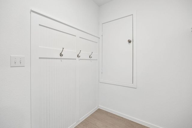 610 Amber Falls Drive, Montgomery, TX 77356