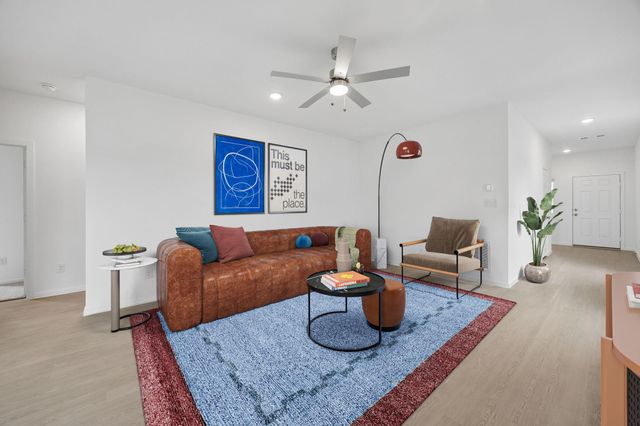 610 Amber Falls Drive, Montgomery, TX 77356