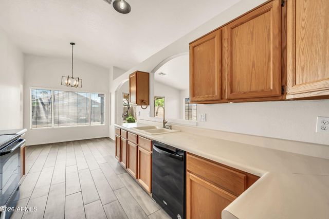 145 W Merrill Court, Gilbert, AZ 85233