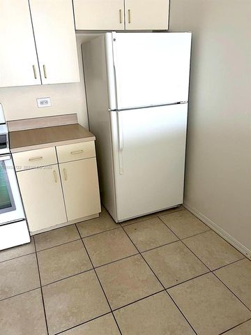 3690 N 56th Ave 937, Hollywood, FL 33021