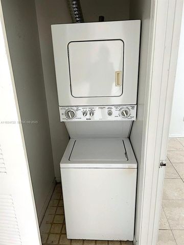 3690 N 56th Ave 937, Hollywood, FL 33021