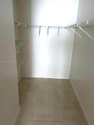 3690 N 56th Ave 937, Hollywood, FL 33021