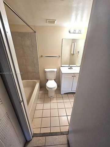 3690 N 56th Ave 937, Hollywood, FL 33021