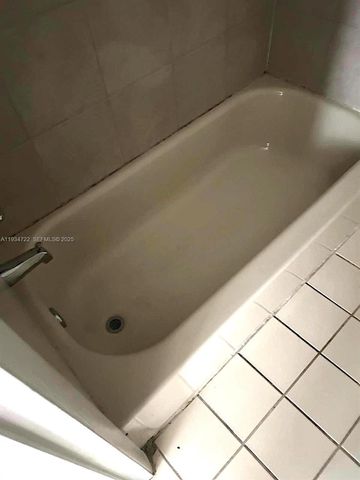 3690 N 56th Ave 937, Hollywood, FL 33021