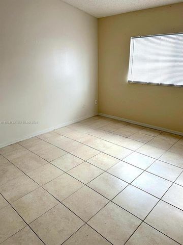 3690 N 56th Ave 937, Hollywood, FL 33021