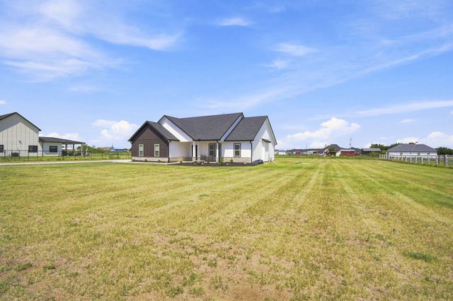 6020 Huckleberry Lane, Joshua, TX 76058