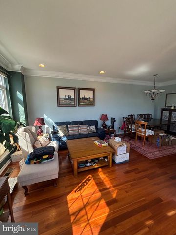 25021 JUSTICE DR, Chantilly, VA 20152