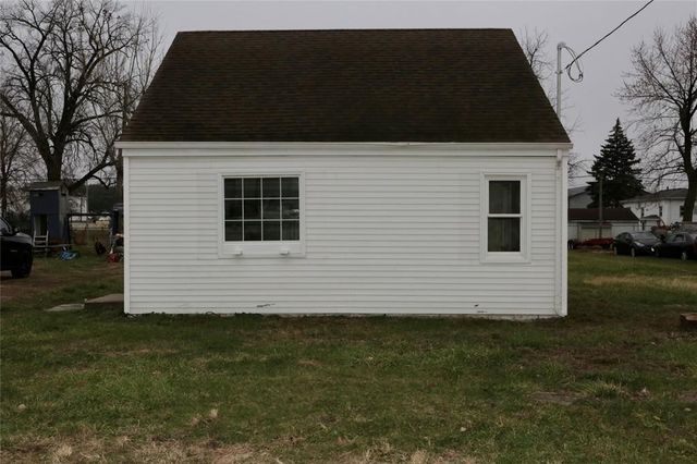 425 NE Broadway Avenue, Des Moines, IA 50313