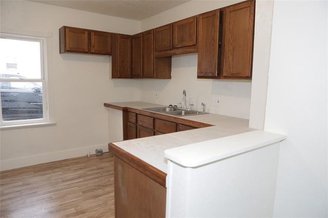 425 NE Broadway Avenue, Des Moines, IA 50313