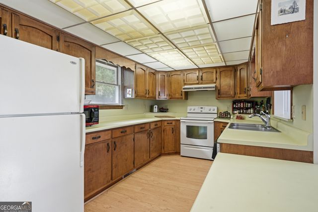 2325 Ridgecrest Circle, Hiawassee, GA 30546