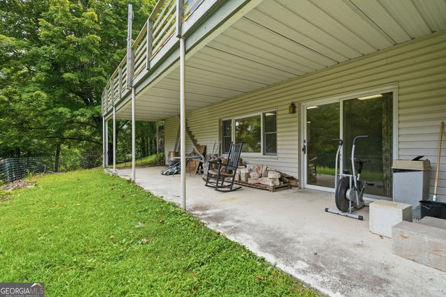 2325 Ridgecrest Circle, Hiawassee, GA 30546