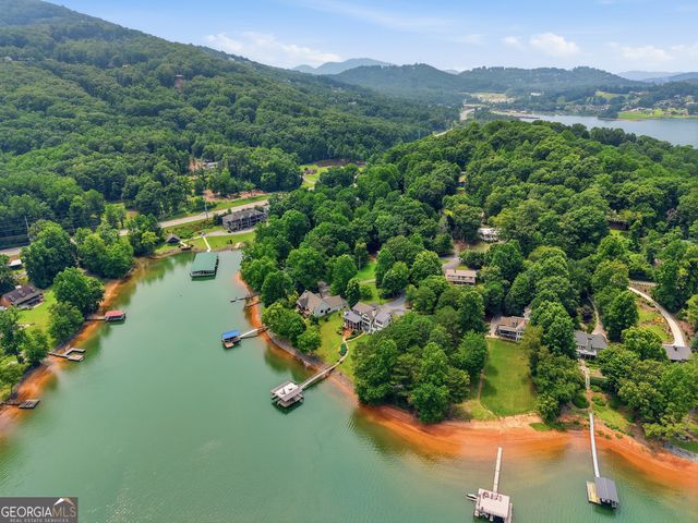 2325 Ridgecrest Circle, Hiawassee, GA 30546