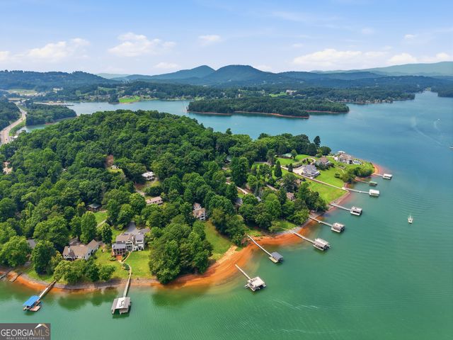 2325 Ridgecrest Circle, Hiawassee, GA 30546