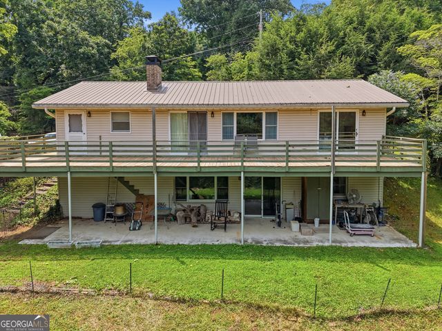 2325 Ridgecrest Circle, Hiawassee, GA 30546
