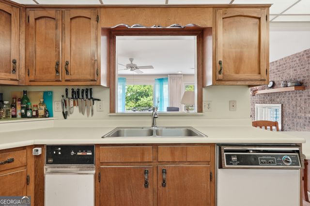 2325 Ridgecrest Circle, Hiawassee, GA 30546