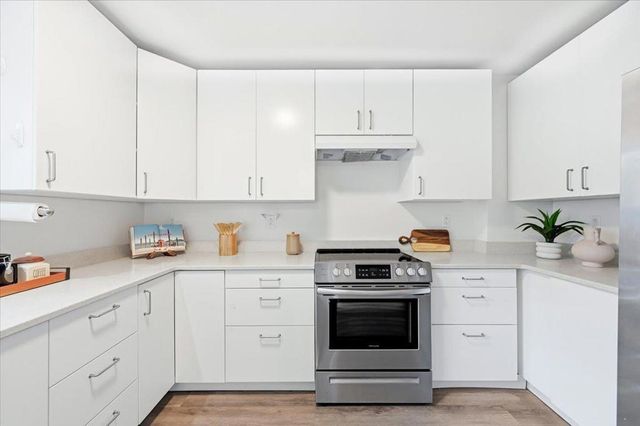 2175 Meadowgate Way, San Jose, CA 95132