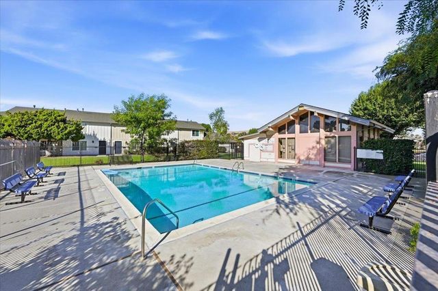 2175 Meadowgate Way, San Jose, CA 95132