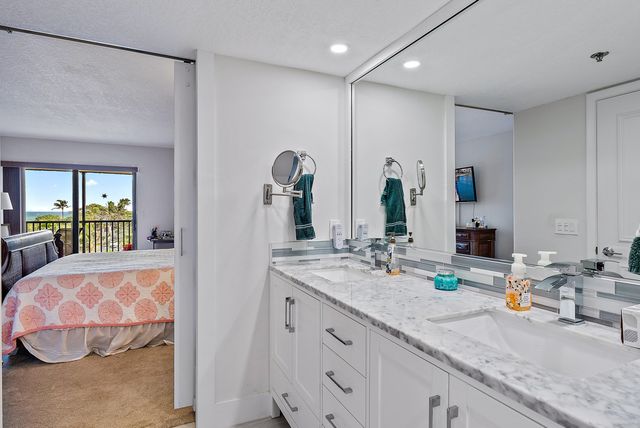 500 Ocean Trail Way 406, Jupiter, FL 33477