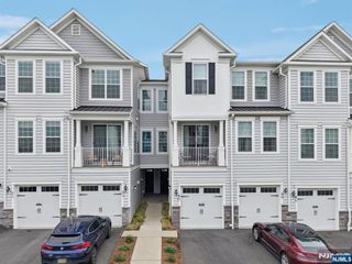 90 Aspen Drive, Cedar Grove, NJ 07009