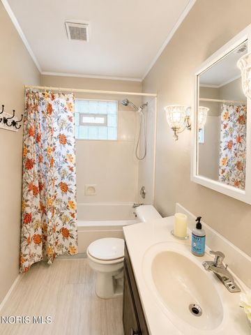 3243 Elmont Road, Toledo, OH 43615