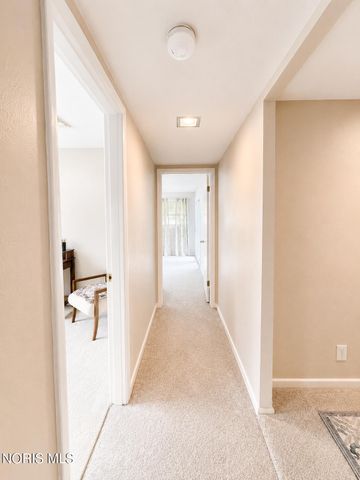 3243 Elmont Road, Toledo, OH 43615