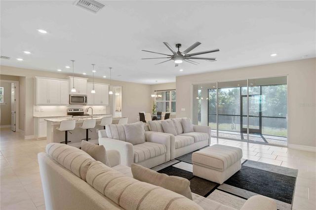 14193 FORT MYERS AVENUE, Port Charlotte, FL 33981