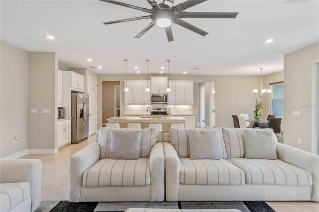 14193 FORT MYERS AVENUE, Port Charlotte, FL 33981