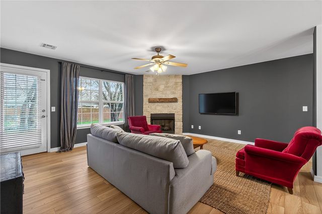 32 Taransay Circle, Bella Vista, AR 72715