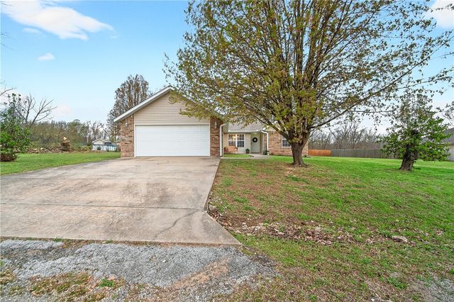 32 Taransay Circle, Bella Vista, AR 72715