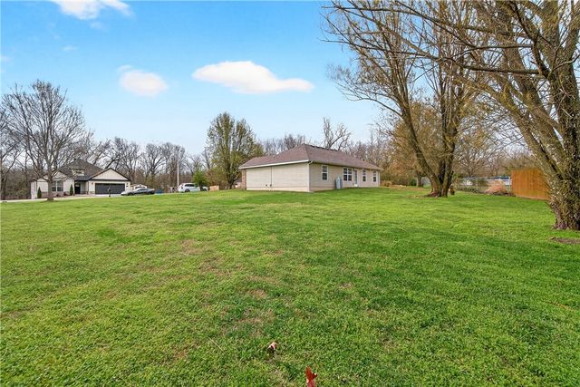 32 Taransay Circle, Bella Vista, AR 72715