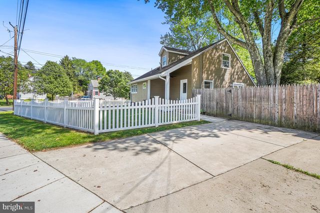 12804 ARDENNES AVE, Rockville, MD 20851