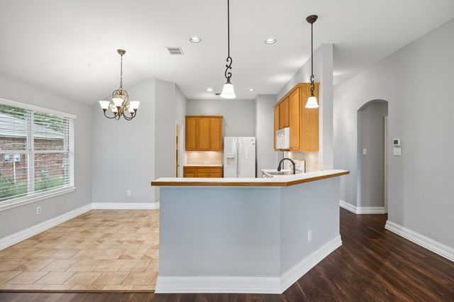 1209 Diamondback Lane, Haslet, TX 76052