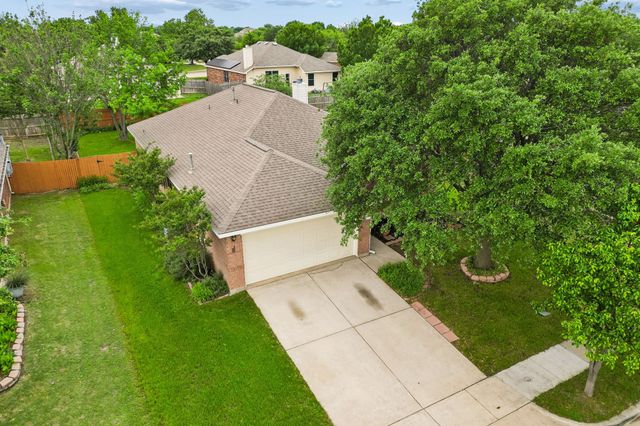 1209 Diamondback Lane, Haslet, TX 76052
