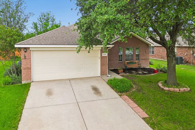 1209 Diamondback Lane, Haslet, TX 76052