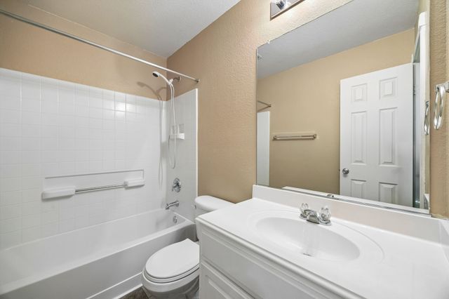 1209 Diamondback Lane, Haslet, TX 76052