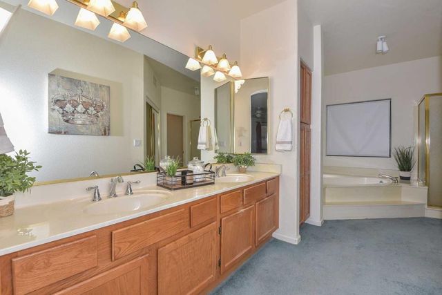 5413 W Fallen Leaf Lane, Glendale, AZ 85310