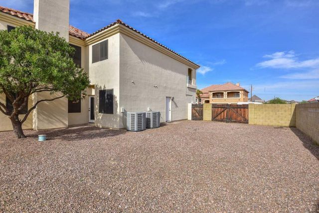 5413 W Fallen Leaf Lane, Glendale, AZ 85310