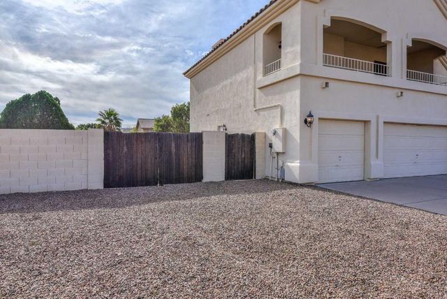5413 W Fallen Leaf Lane, Glendale, AZ 85310
